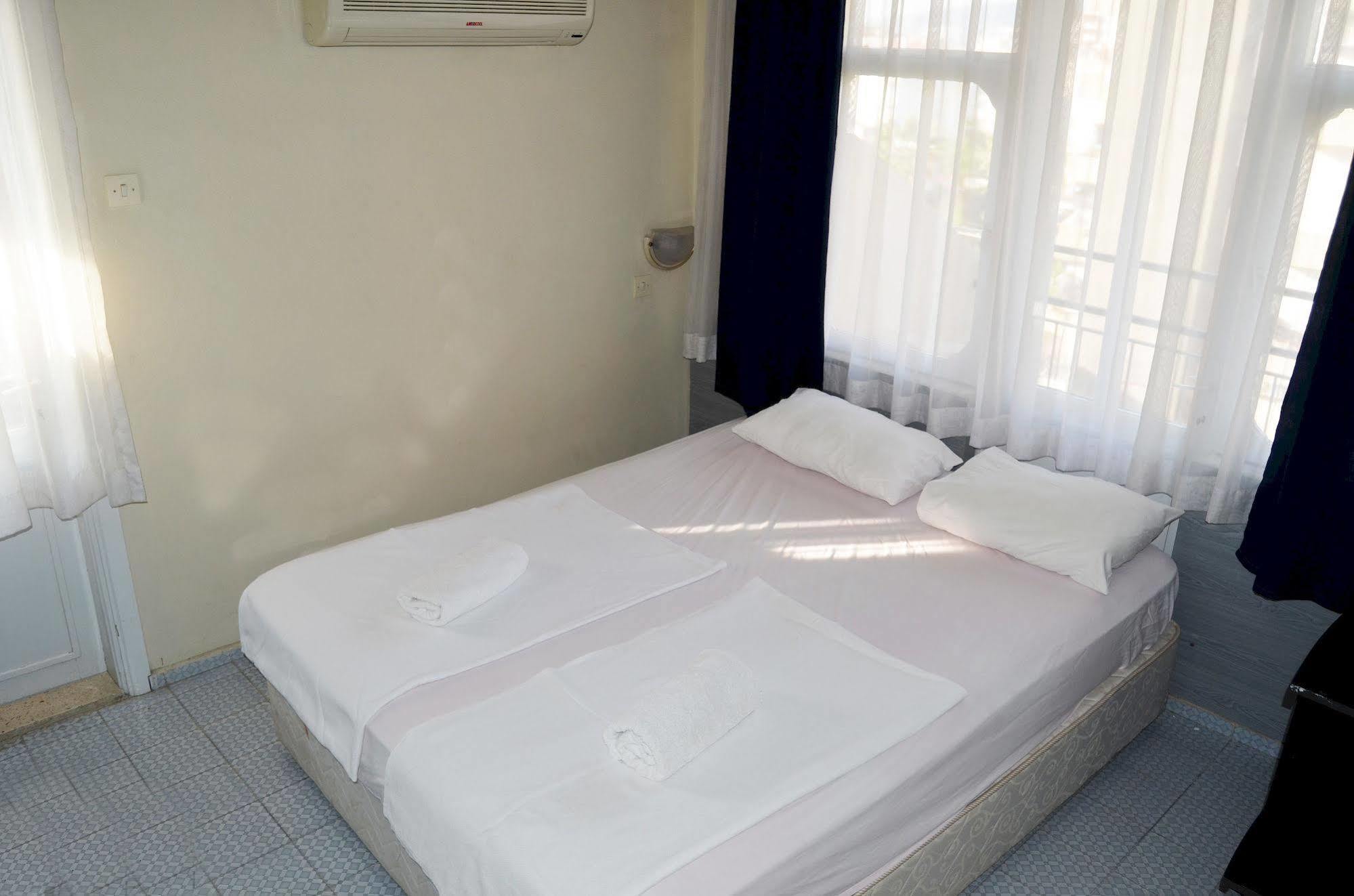 Ayda Hotel Kusadasi Exterior photo