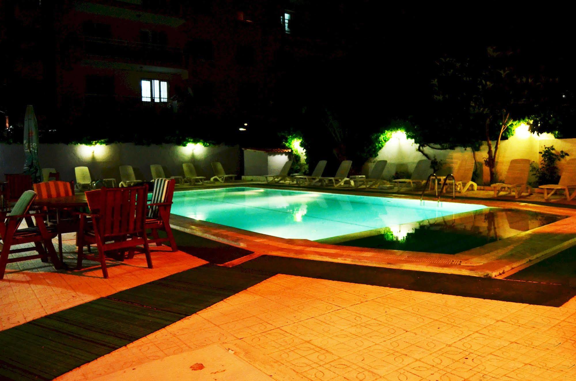 Ayda Hotel Kusadasi Exterior photo